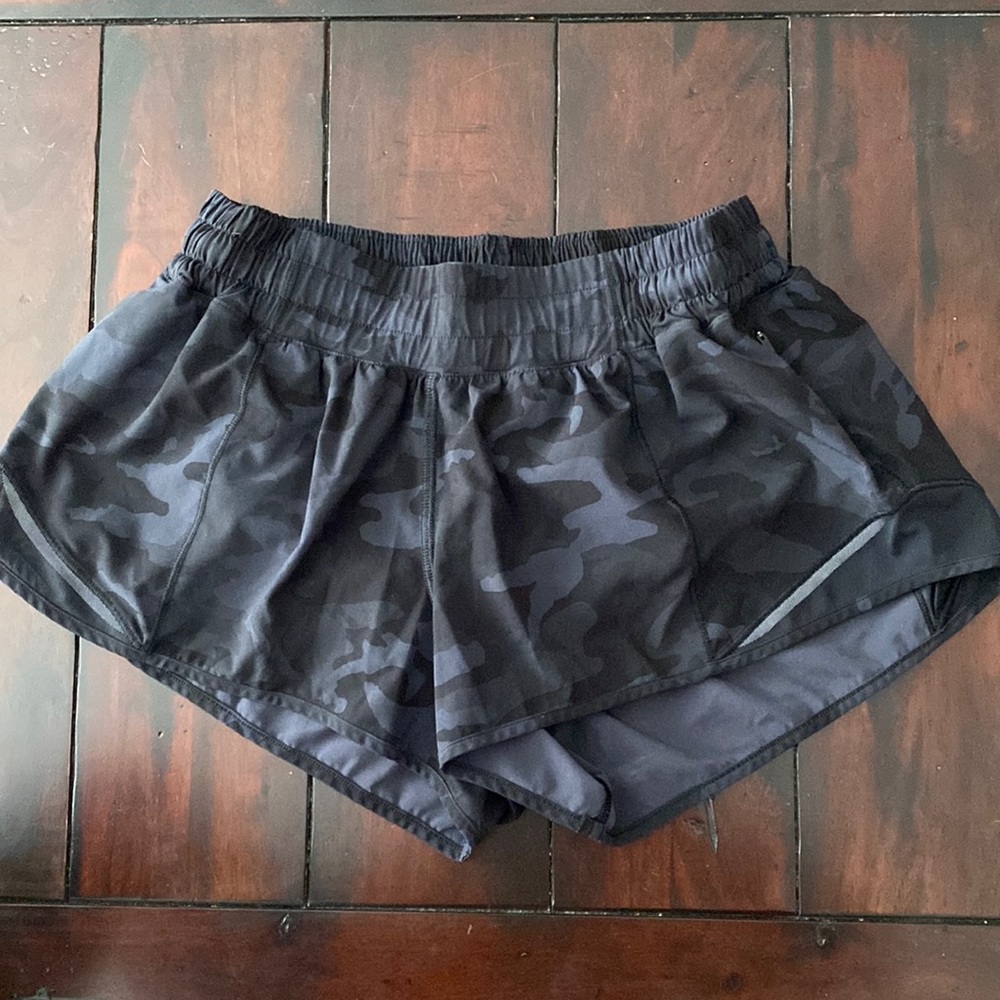 black camo lululemon shorts